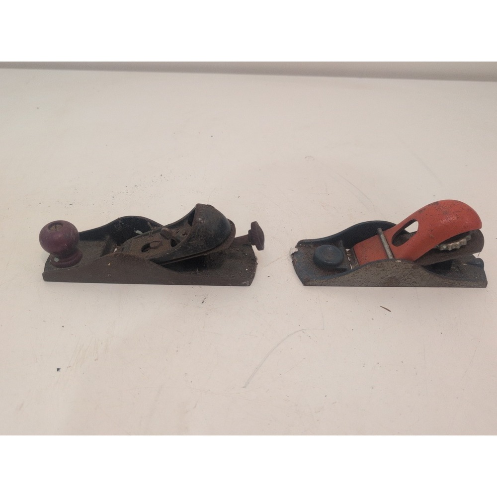 Lot Of 2 Wood Planes 7" & 6" Dunlap & Unbranded